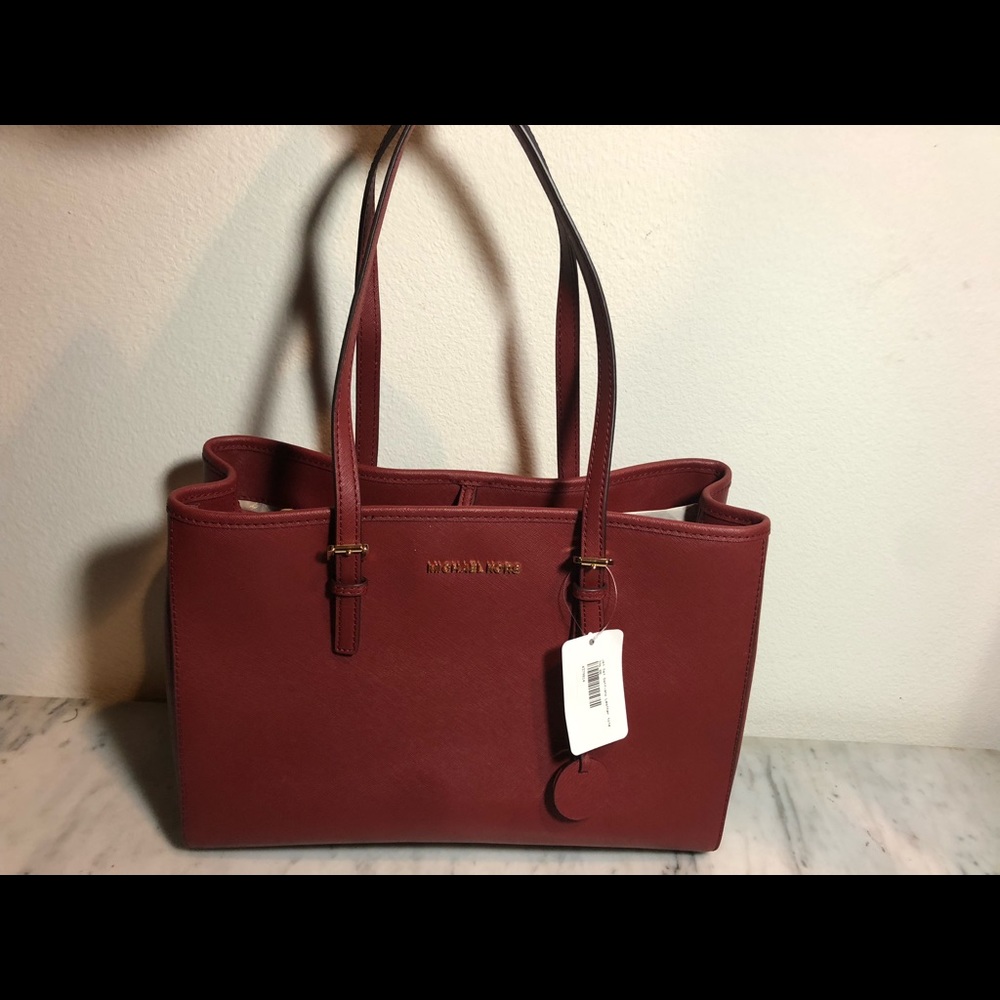 Michael Kors Jet Set Travel Saffiano Leather Tote